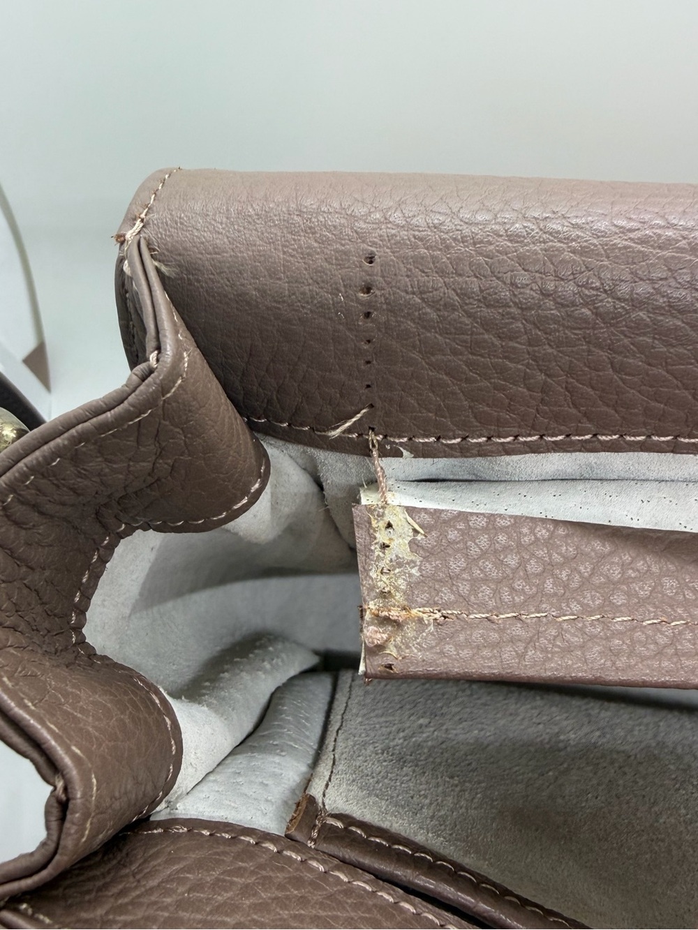 Cuyana Flap Crossbody Bag, Genuine Leather - Picture 6 of 16